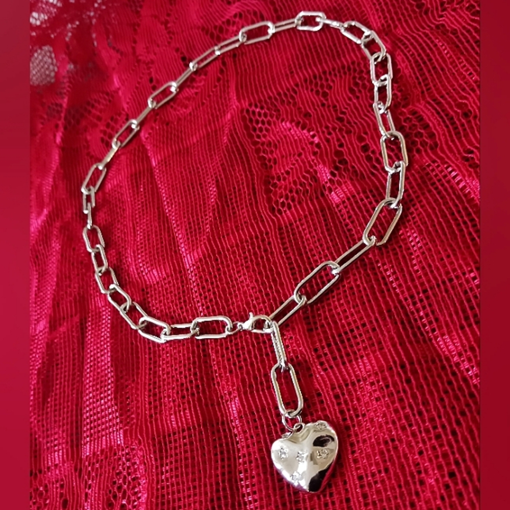 Chain Link Heart Necklace